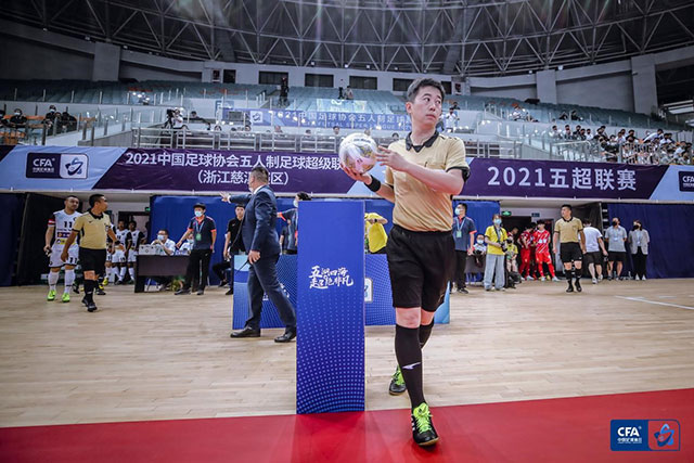 传奇教练梅西纳或将回归NBA，担任老鹰咨询顾问